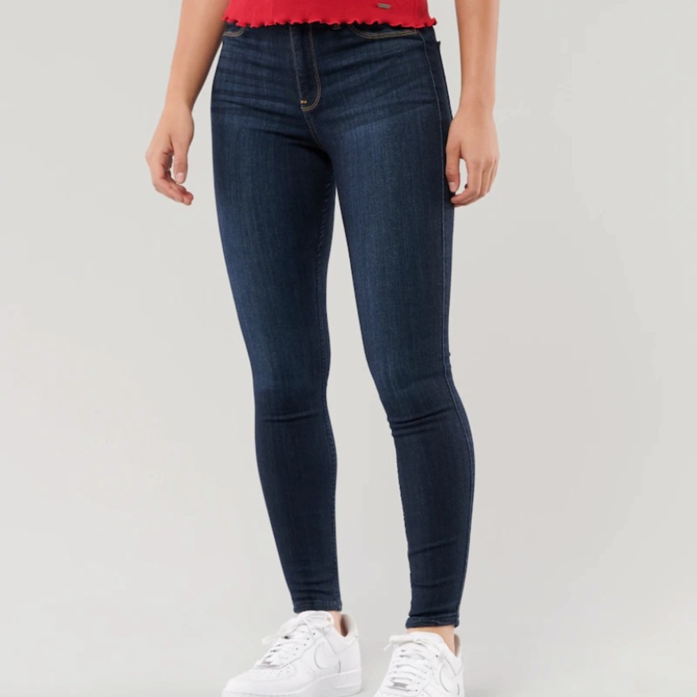 Like new Hollister Jeans